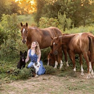 Meet your Posher, Haley